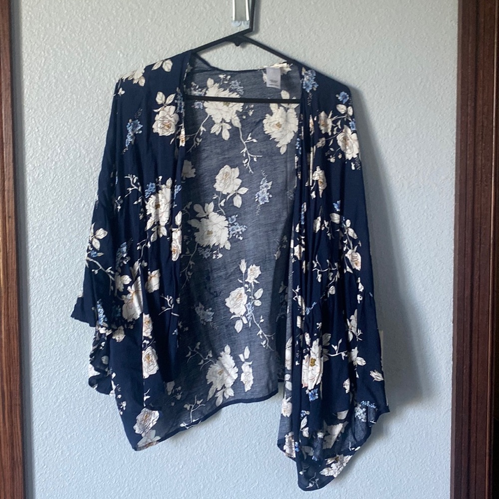 Maurices brand one size NWT cardigan